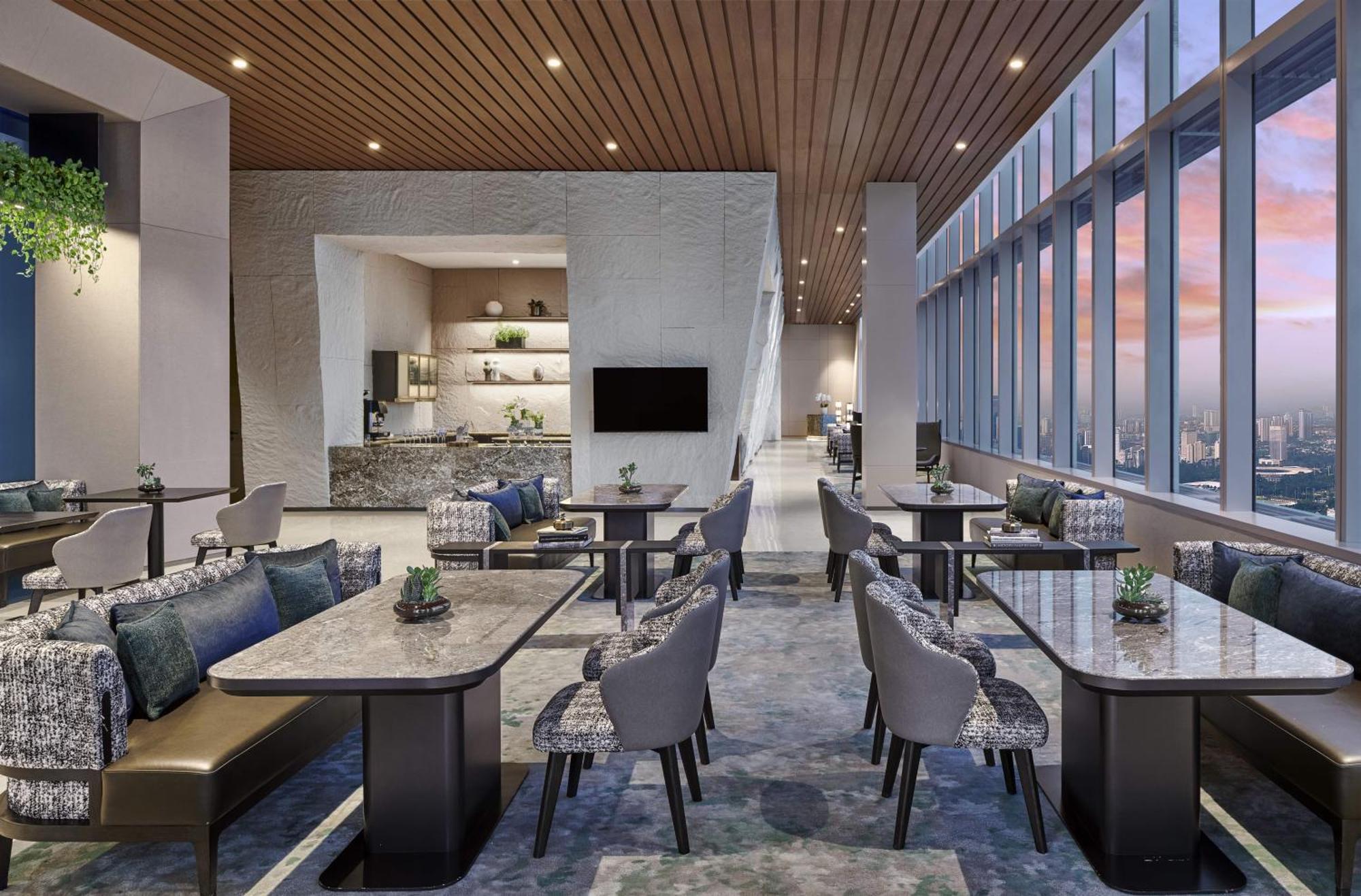 Pan Pacific Hotel